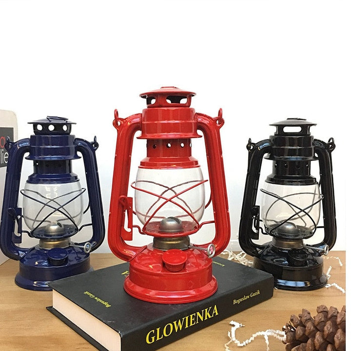 Nostalgic Camping Side Outdoor Kerosene Lantern Lamp | Bowlift