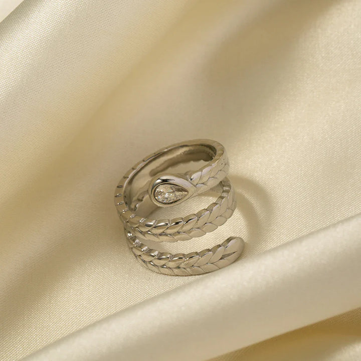BowLift | Triple Wrap Diamond Eye Leaf Textured Ring