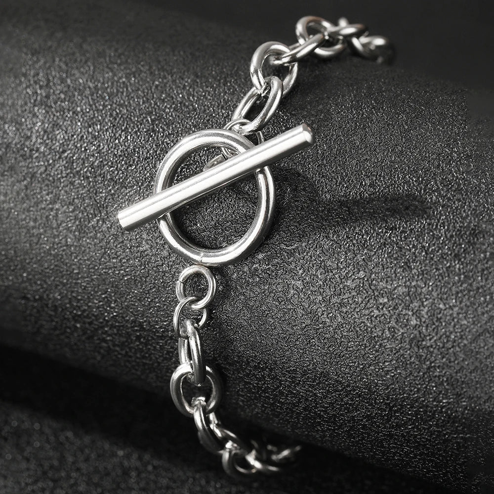 BowLift | Classy Paperclip Circle Bar Clasp Bracelet