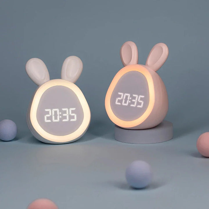 WakkerKonijn – Children's alarm clock with LED night light and playful bunny design | Bowlift