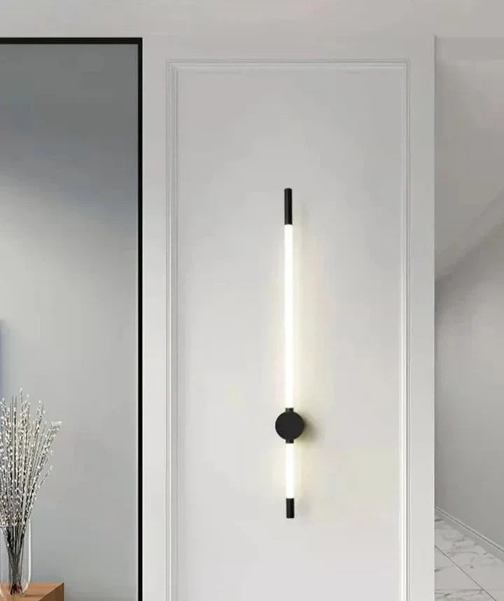 BowLift | AstraBeam – Vertical LED Wall Lamp for Modern Interiors