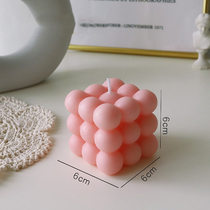 BowLift | BubbleGlow Candle | Complete your interior with this beautiful and trendy candle
