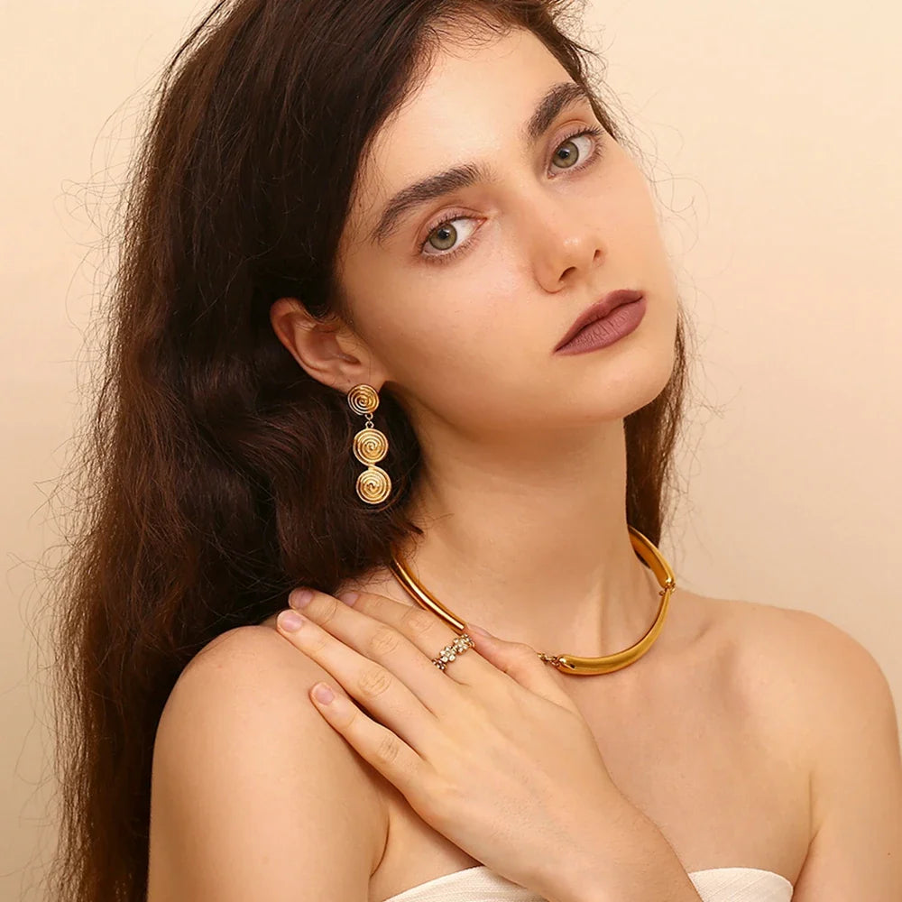 BowLift | Classy Patterned Triple Dangle Earrings