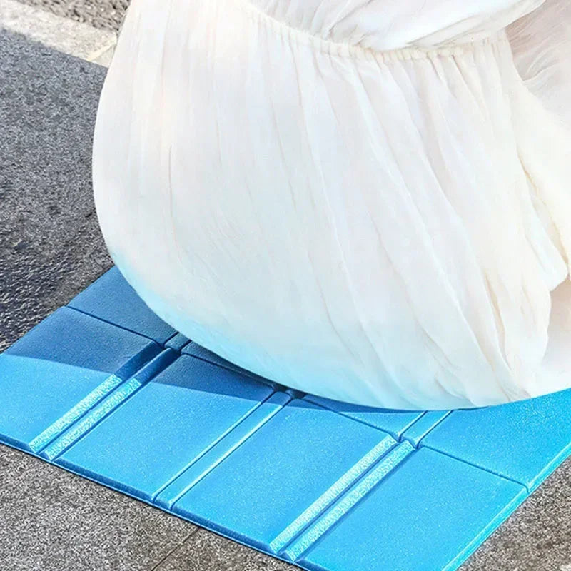 BowLift | Camping Seat Mat | Ultra Light & Waterproof | Foldable & Insulating | TrekMoll XPE