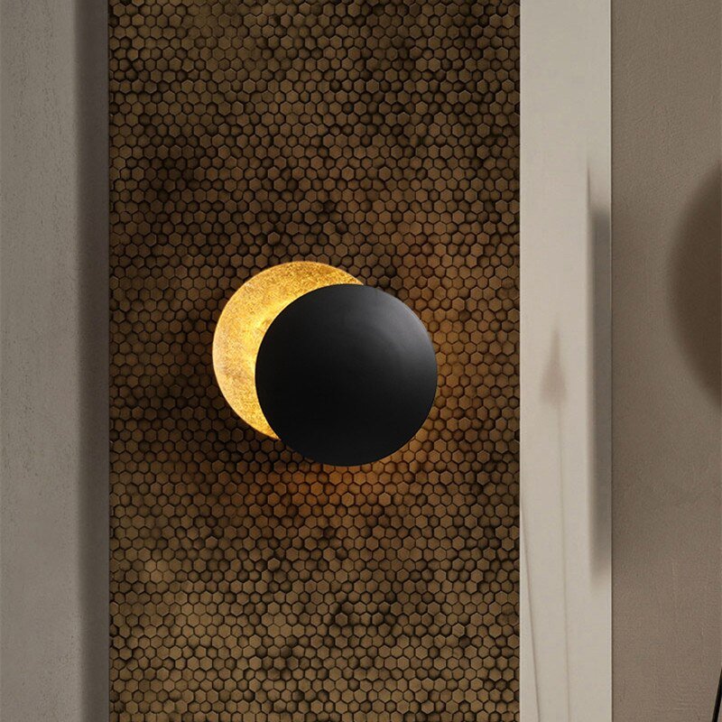 EclipseLamp™ - Solar eclipse wall lamp Bowlift