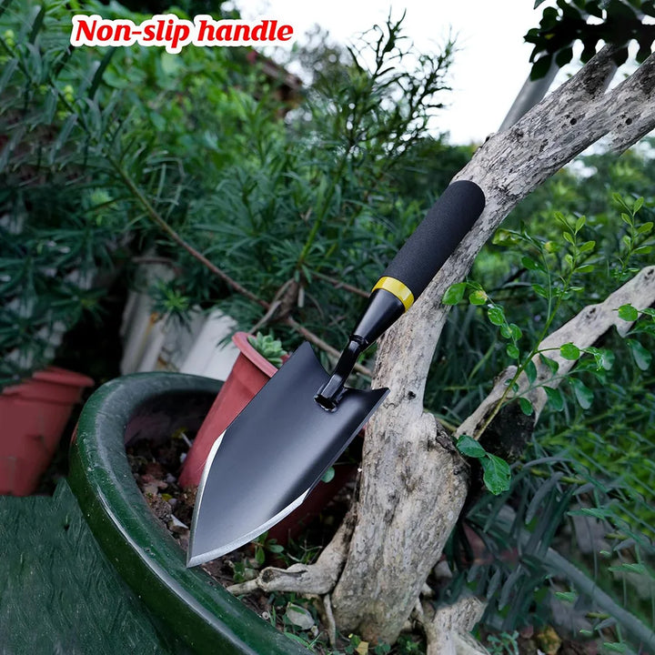 BowLift | TerraGrip Garden Spade | Extra Robust & Ergonomic | Seamlessly Welded | For Hard Soils & Roots