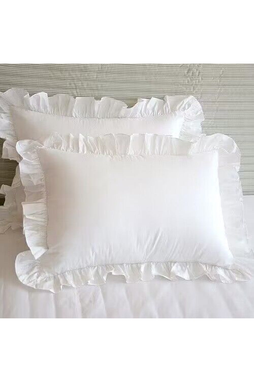 inspired ruffle pillowcases | Bowlift