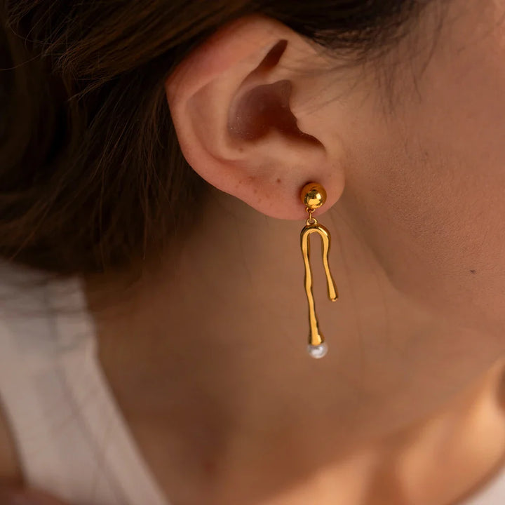 BowLift | 18k Dainty Asymmetrical Melted Gold Pearl Earrings