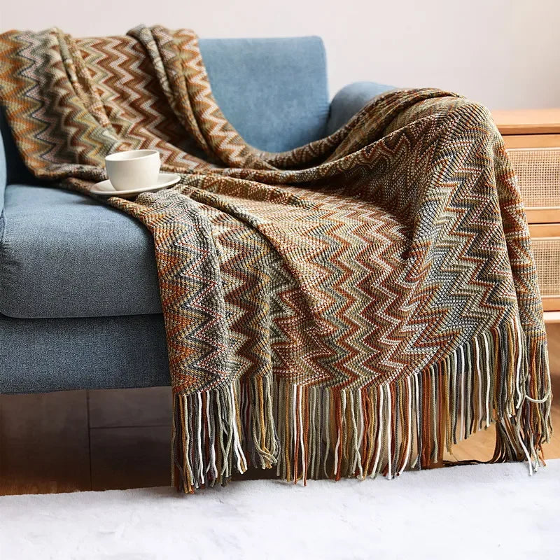 BowLift | CasaLoom | Boho Blanket with Fringes | Rust Red | Soft & Light