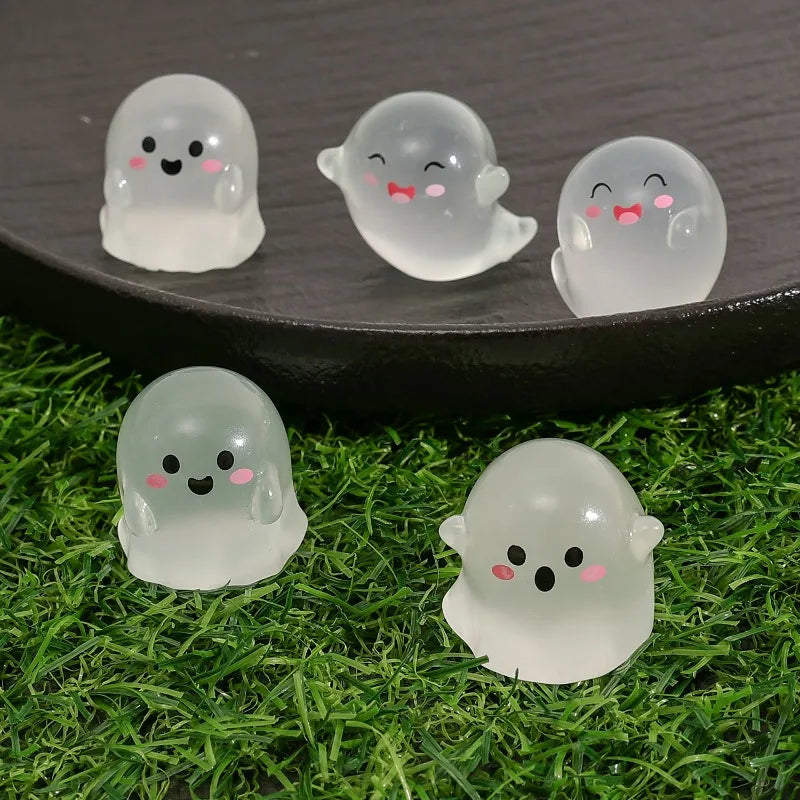 BowLift | Luminous Ghost Halloween Figures