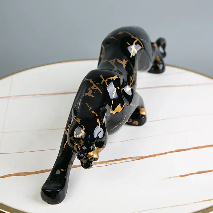 BowLift | Elegant Jaguar Stone Sculptor