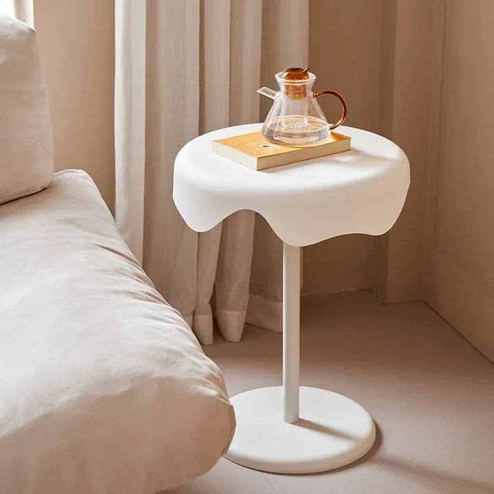 BowLift | Small Side Table with Minimalist Design for Living Room and Bedroom