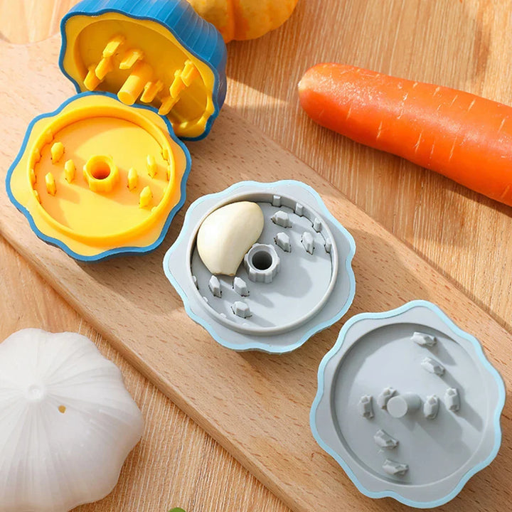 BowLift | Garlic Shape Manual Rotary Garlic Grinder