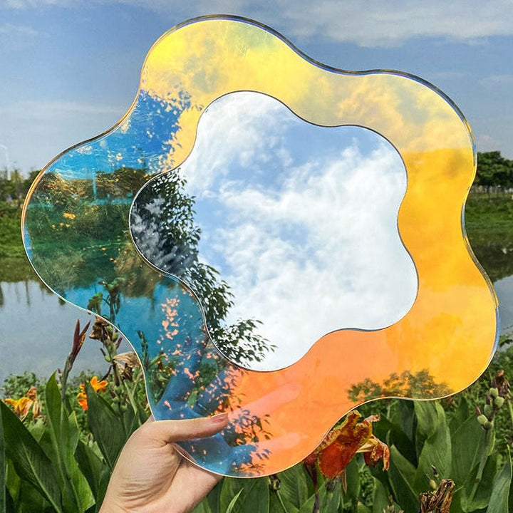 Acrylic Flower Mirror | Bowlift