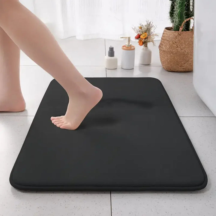 BowLift | Thick Plain Non-Slip Bath Mat made of Flannel with Absorbent Capacity