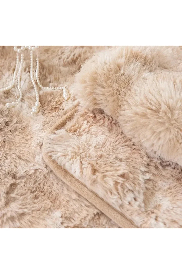 Plush Sofa Blanket | Bowlift
