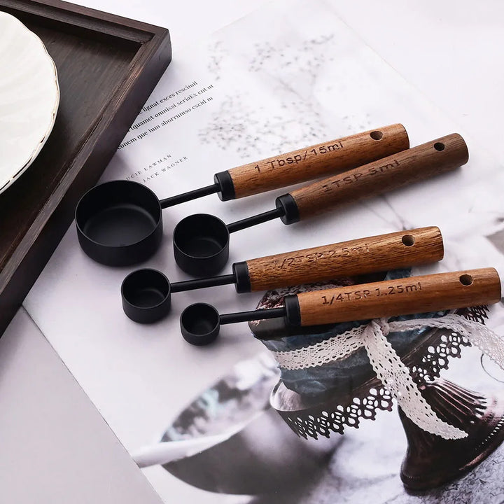 BowLift | Lyra Measuring Cups & Spoon Set