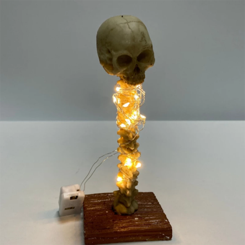 BowLift | Skeleton Skull Table Lamp