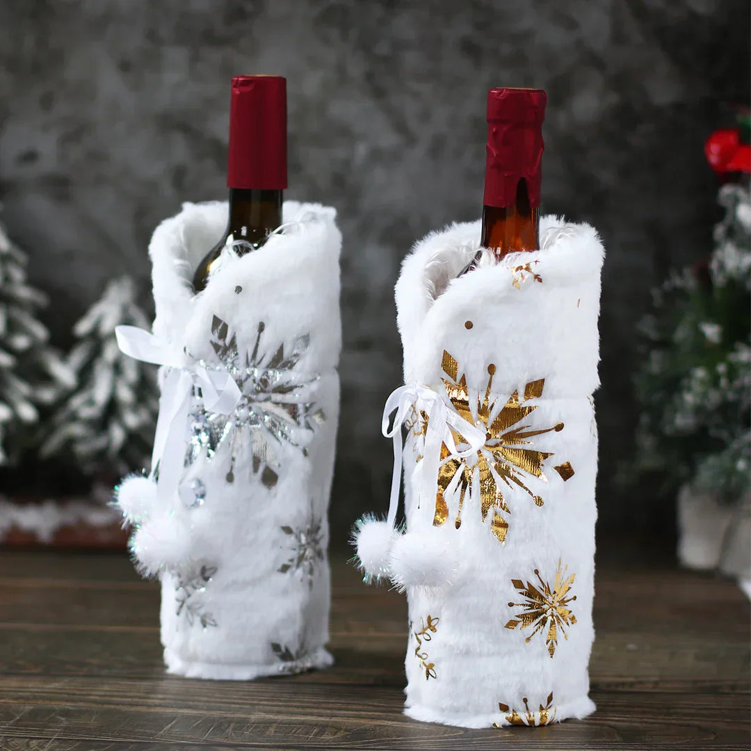 Christmas bottle cover with fur collar – festive cover for wine bottles, gnome decoration for Christmas, perfect as gift wrapping | Bowlift