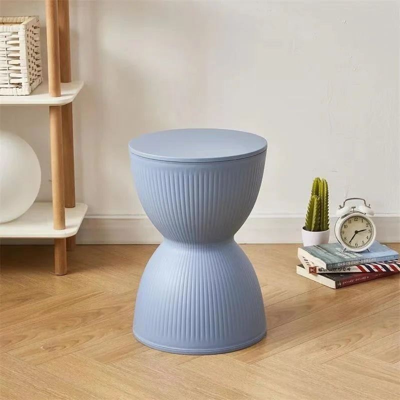 BowLift | Nordic Plastic Low Side Table with Hourglass Design