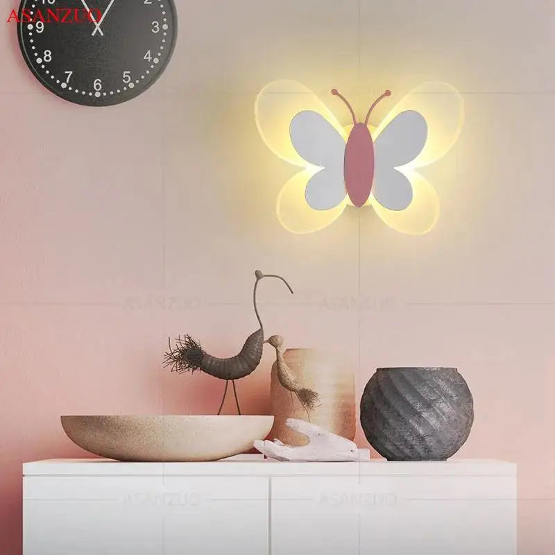 ButterflyGlow – LED Wall Lamp in Butterfly Design for the Room Bowlift