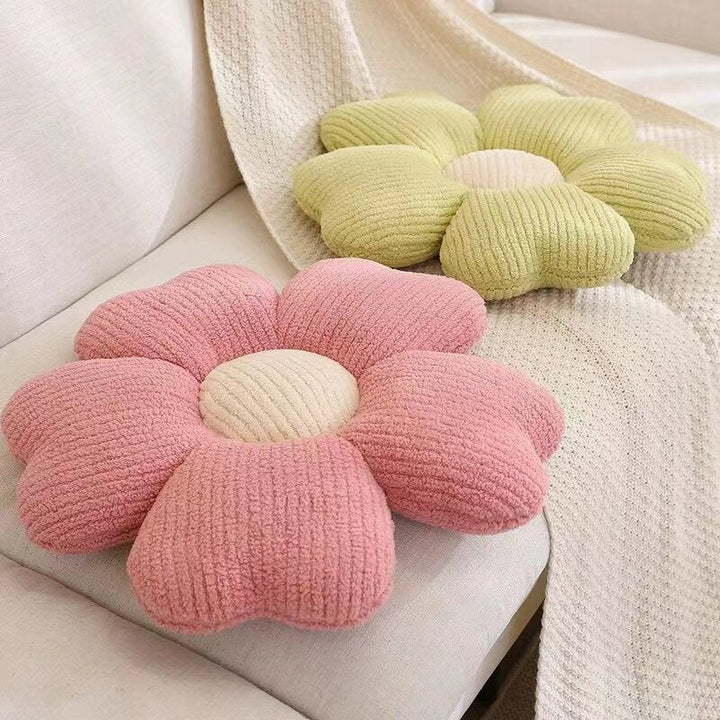 BowLift | Soft Clover Flower Decorative Pillow