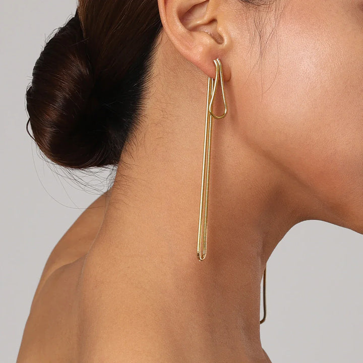 BowLift | Classy Snake Chain Tassel Stud Earrings