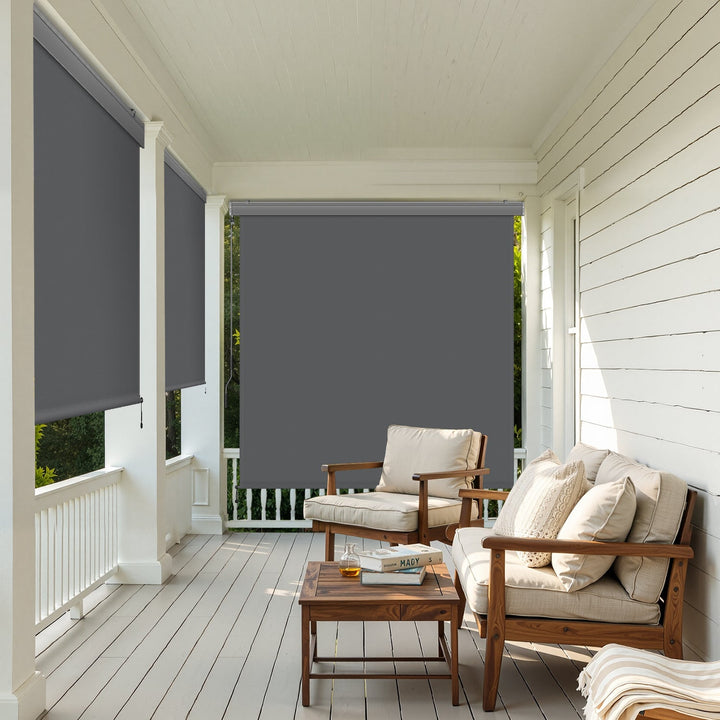 Vertical awning exterior roller blind with hand crank | Bowlift