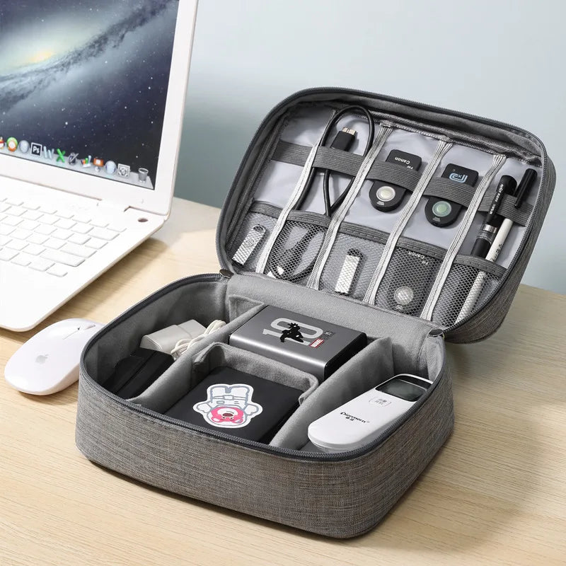 BowLift | Baguvo Cosmetic Bag | Water Repellent & Compact | 100% Oxford Polyester | 24×18×9 cm