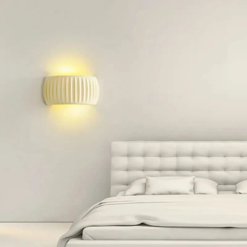 BowLift | LumeResin Artistic Resin LED Wall Light