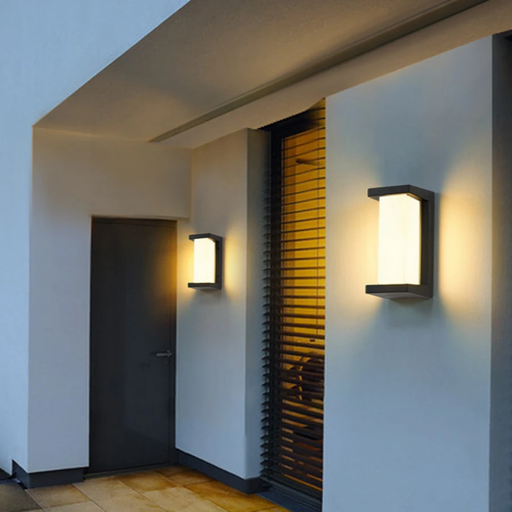 BowLift | LED Motion Sensor Wall Light for Indoor & Outdoor