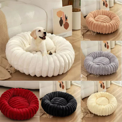 Round donut dog bed made of plush with non-slip bottom Bowlift
