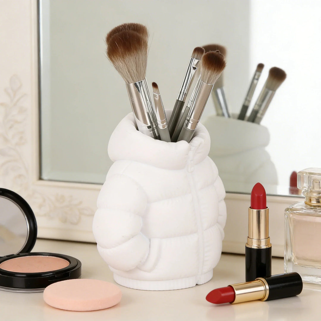 Mini Puffer Jacket Pen Holder | Bowlift
