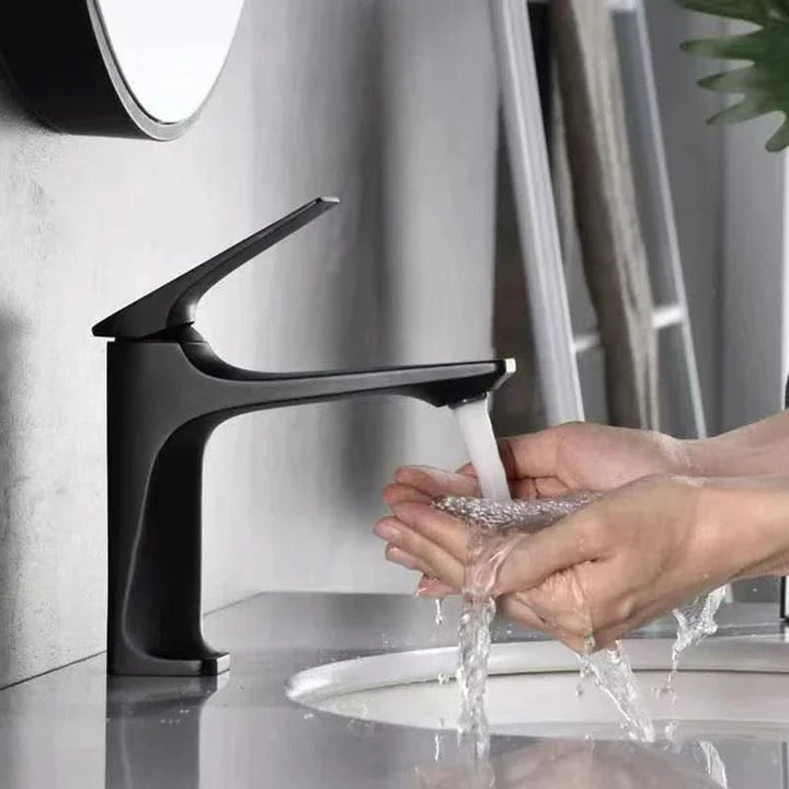 BowLift | Elegant Bathroom Faucet  Single Handle  Durable Metal