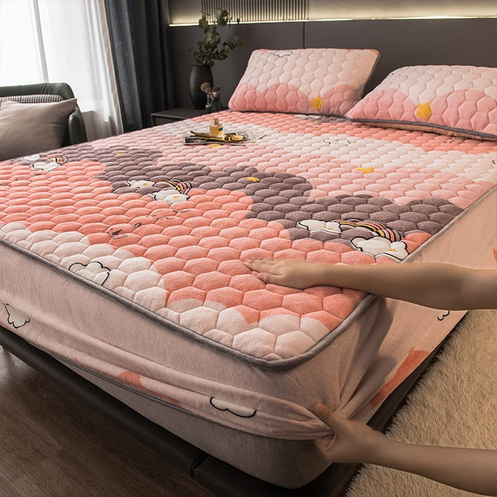 BowLift | Elegant Velvet Thick Mattress Cover