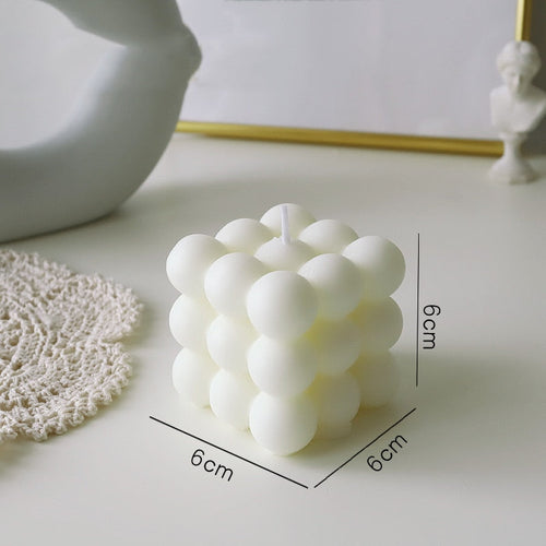BowLift | BubbleGlow Candle | Complete your interior with this beautiful and trendy candle