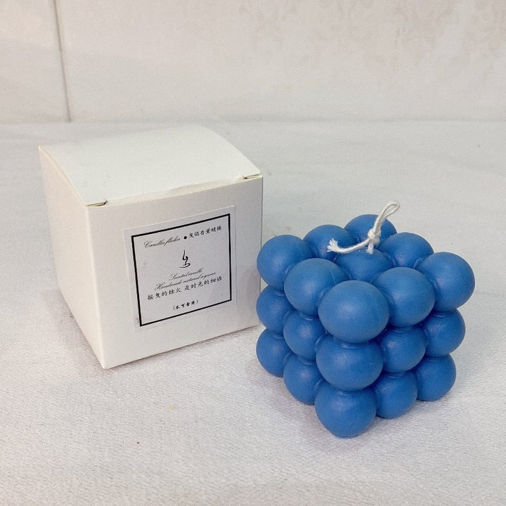 BowLift | BubbleGlow Candle | Complete your interior with this beautiful and trendy candle