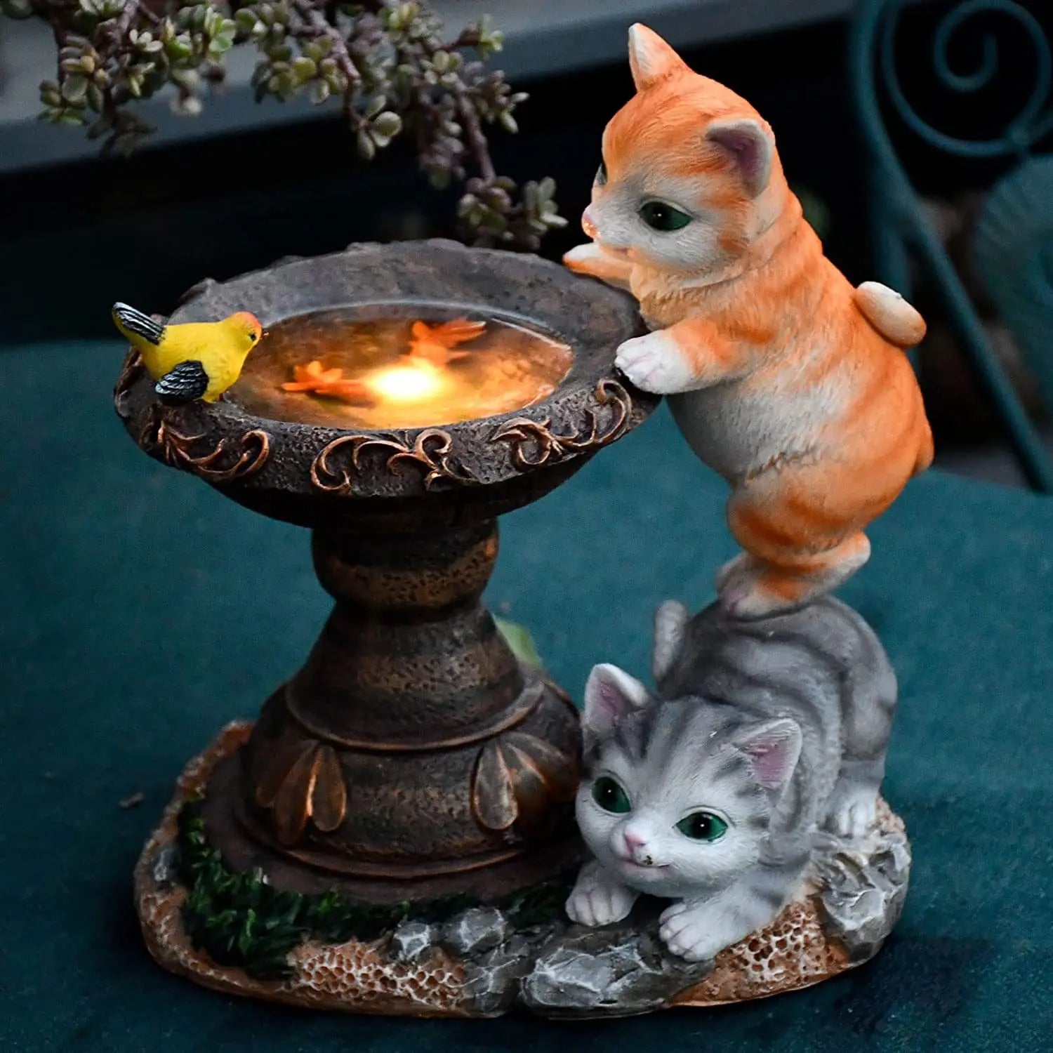BowLift | Butterfly Catcher Cat Resin Decorative Lamp