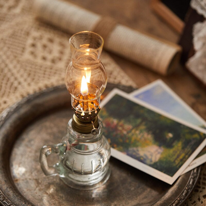BowLift | Vintage Kerosene Oil Lamp