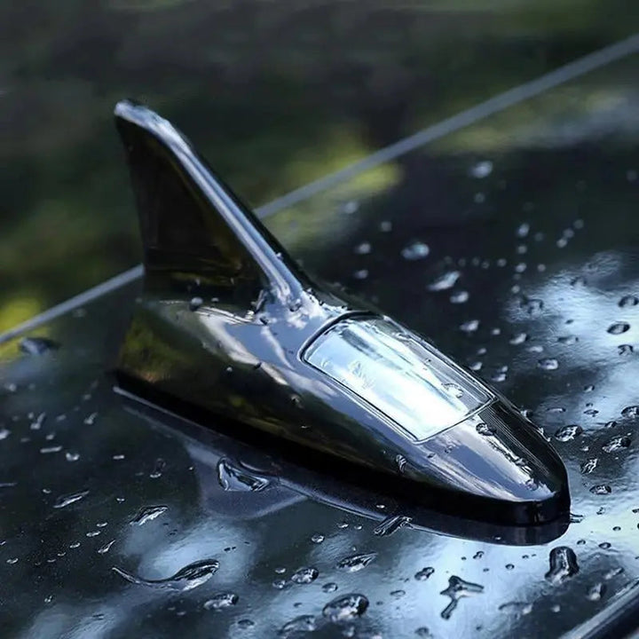 BowLift | Shark Fin Solar-Warning Light for Car