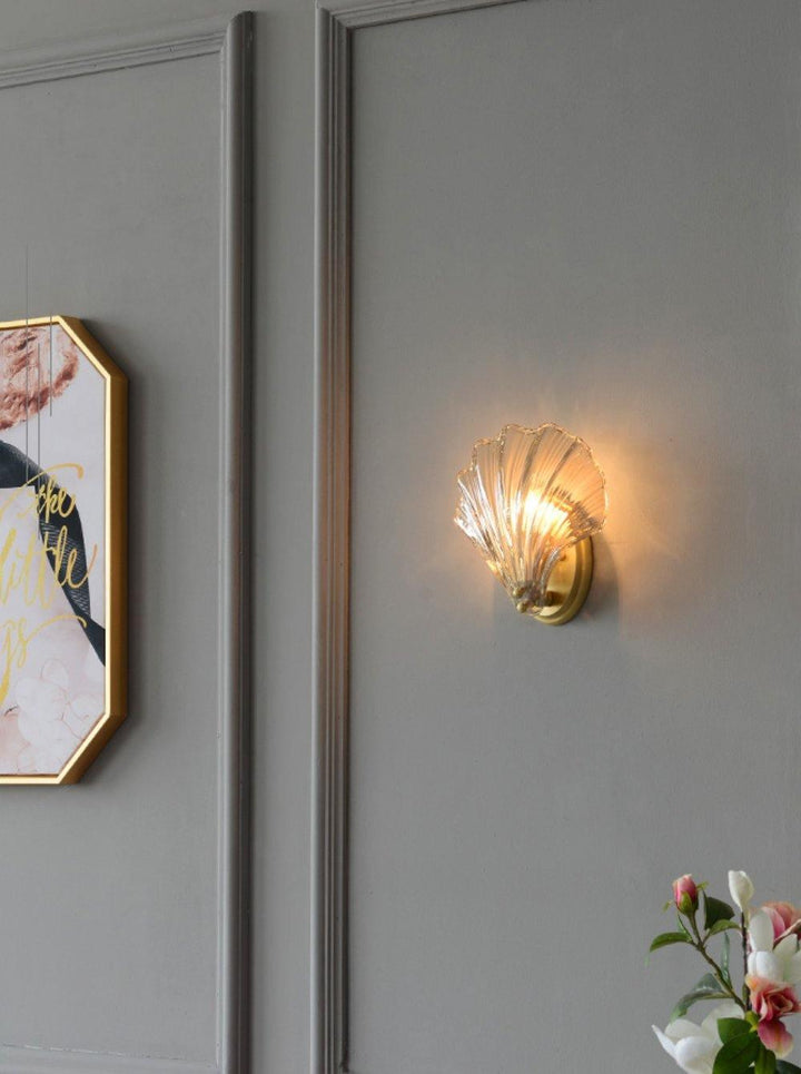Shell wall lamp - Bring maritime elegance into your home | Bowlift