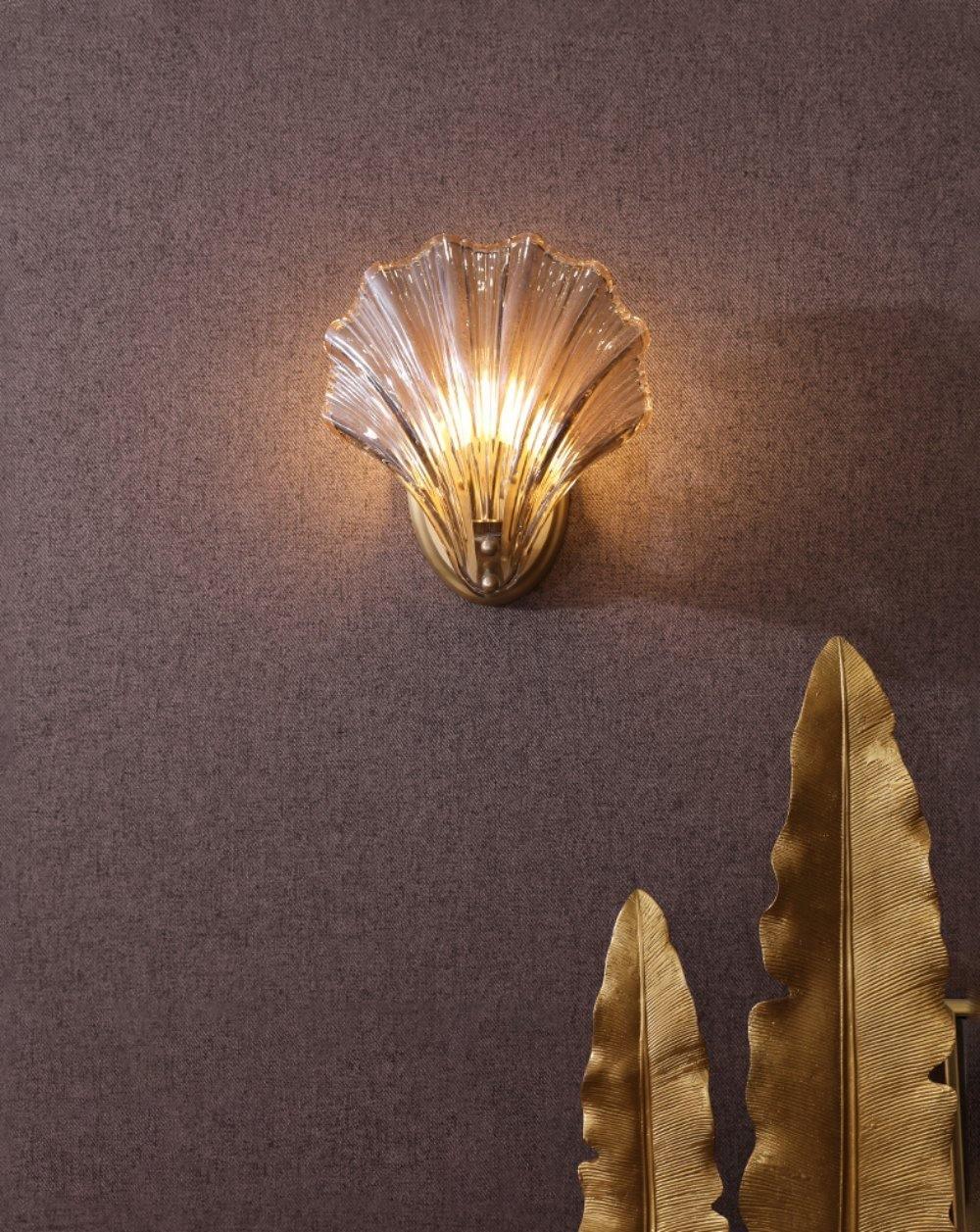 Shell wall lamp - Bring maritime elegance into your home | Bowlift