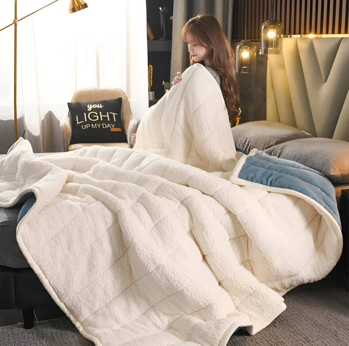 BowLift | Luxury Fleece Blanket Super Soft Warm and Cozy High Quality Materials