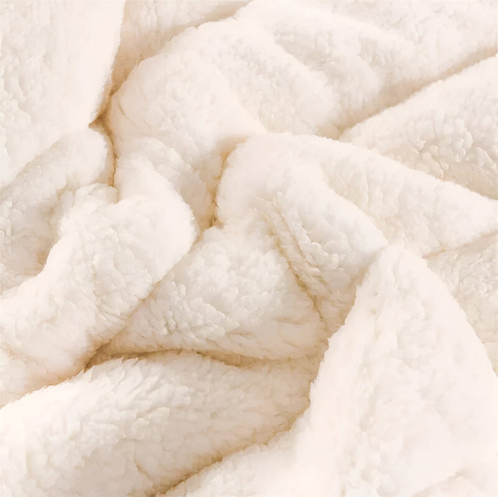BowLift | Luxury Fleece Blanket Super Soft Warm and Cozy High Quality Materials