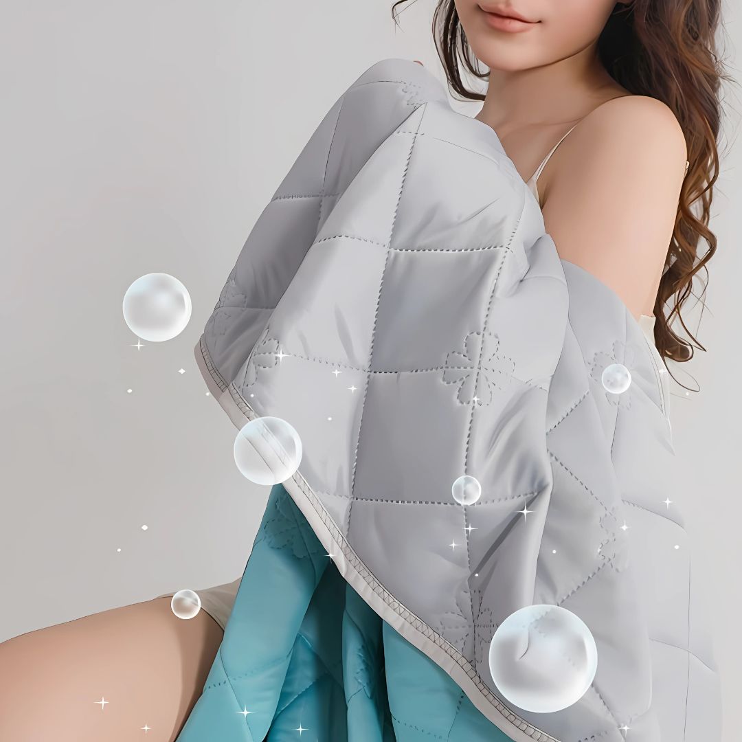 SilkCool | Cooling Blanket – Instant Cooling Comfort – Silky Hypoallergenic Fibre – Prevents Overheating – Relief for Night Sweats Sensitive Skin Bowlift