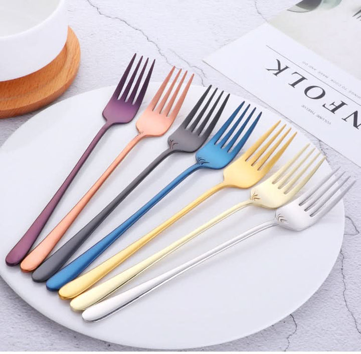 BowLift | Noble dining fork with robust, shiny coating