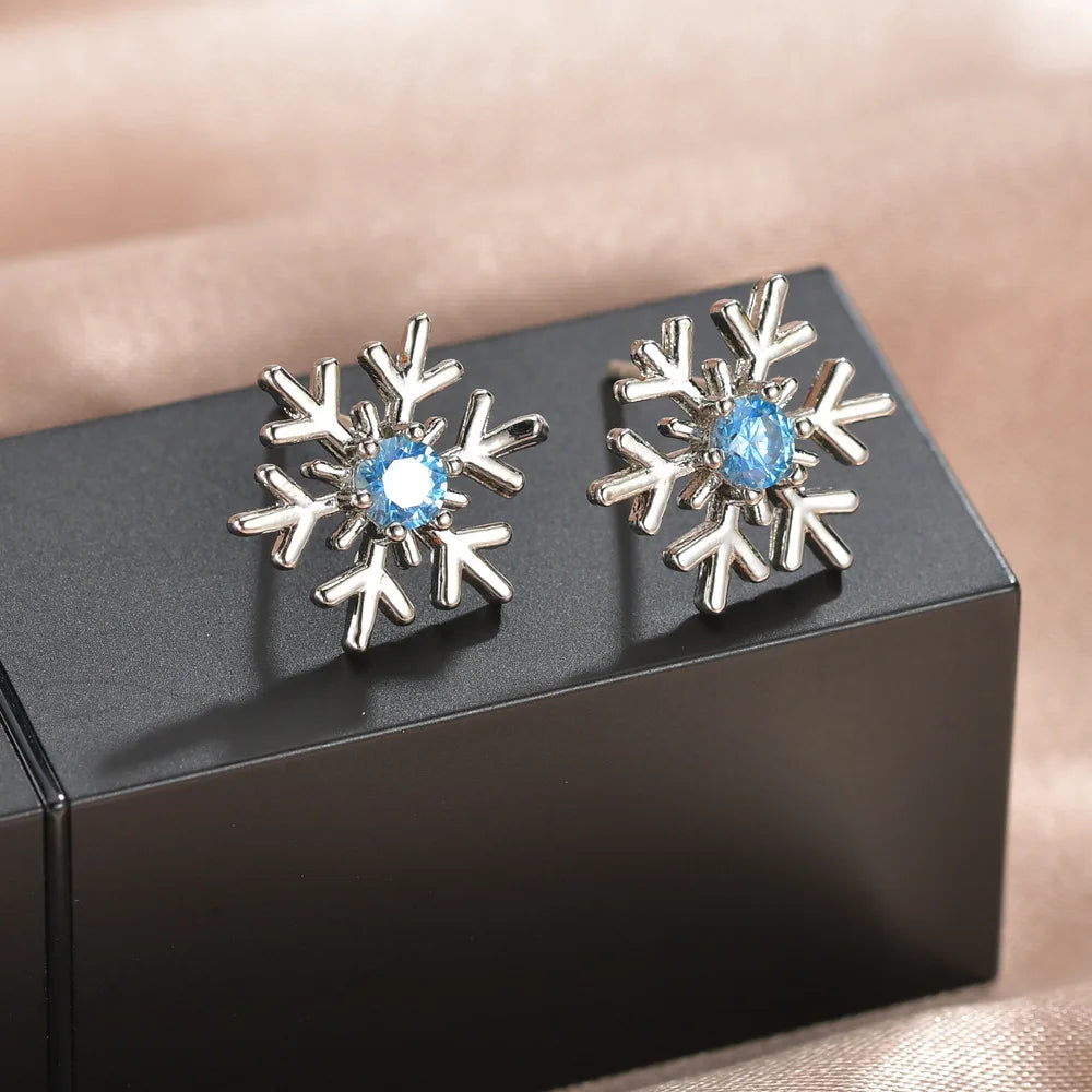 BowLift | Aureline Sneeuwvlok Oorbellen – Elegante Zirkon Charme Oorbellen, Transparante Glans & Perfect Cadeau voor de Feestdagen