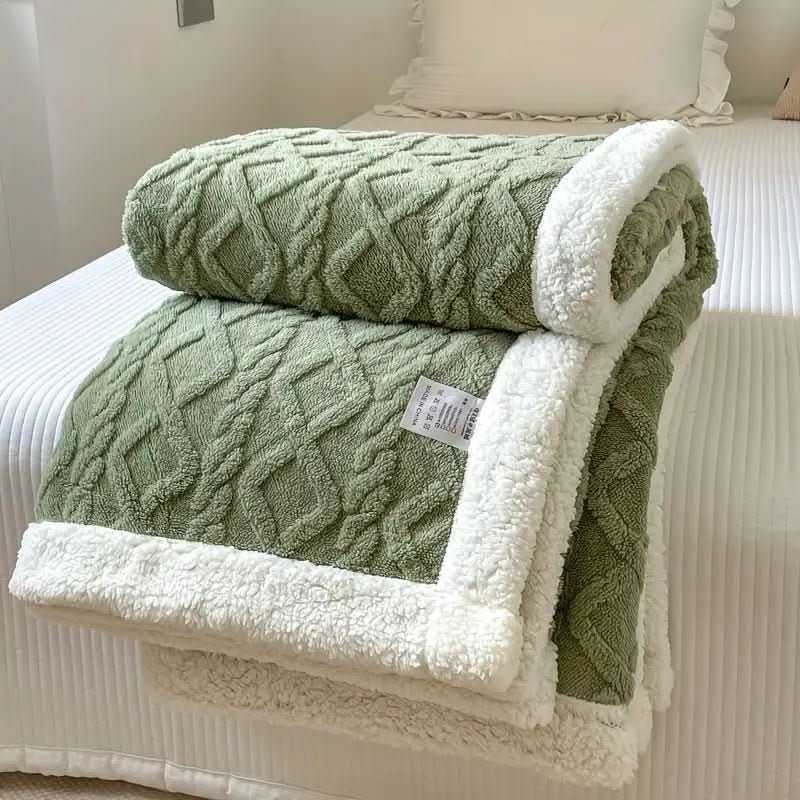 BowLift | Luxurious Cuddly Blanket for Every Season