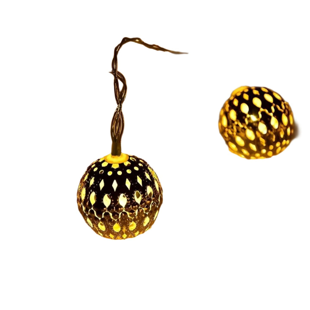 Weatherproof solar powered fairy lights for a warm outdoor atmosphere Bowlift