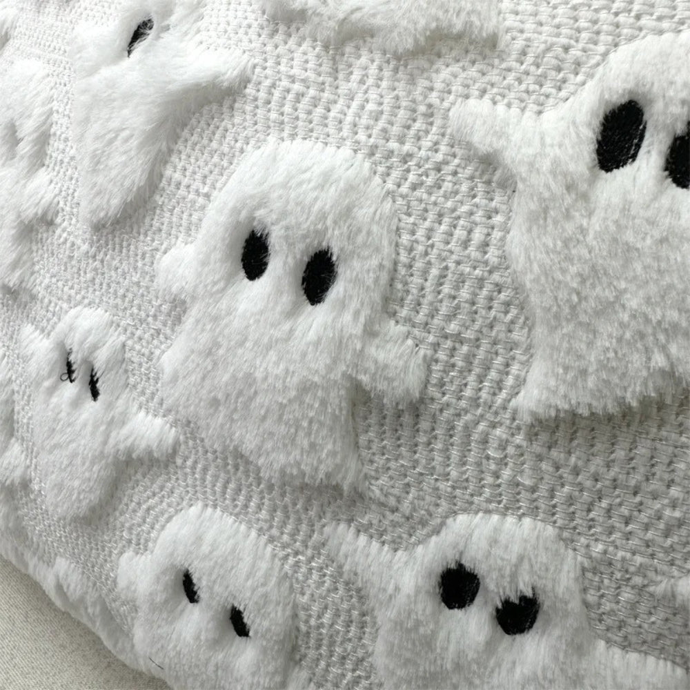 BowLift | Spooky Ghost Plush Halloween Cushion Cover